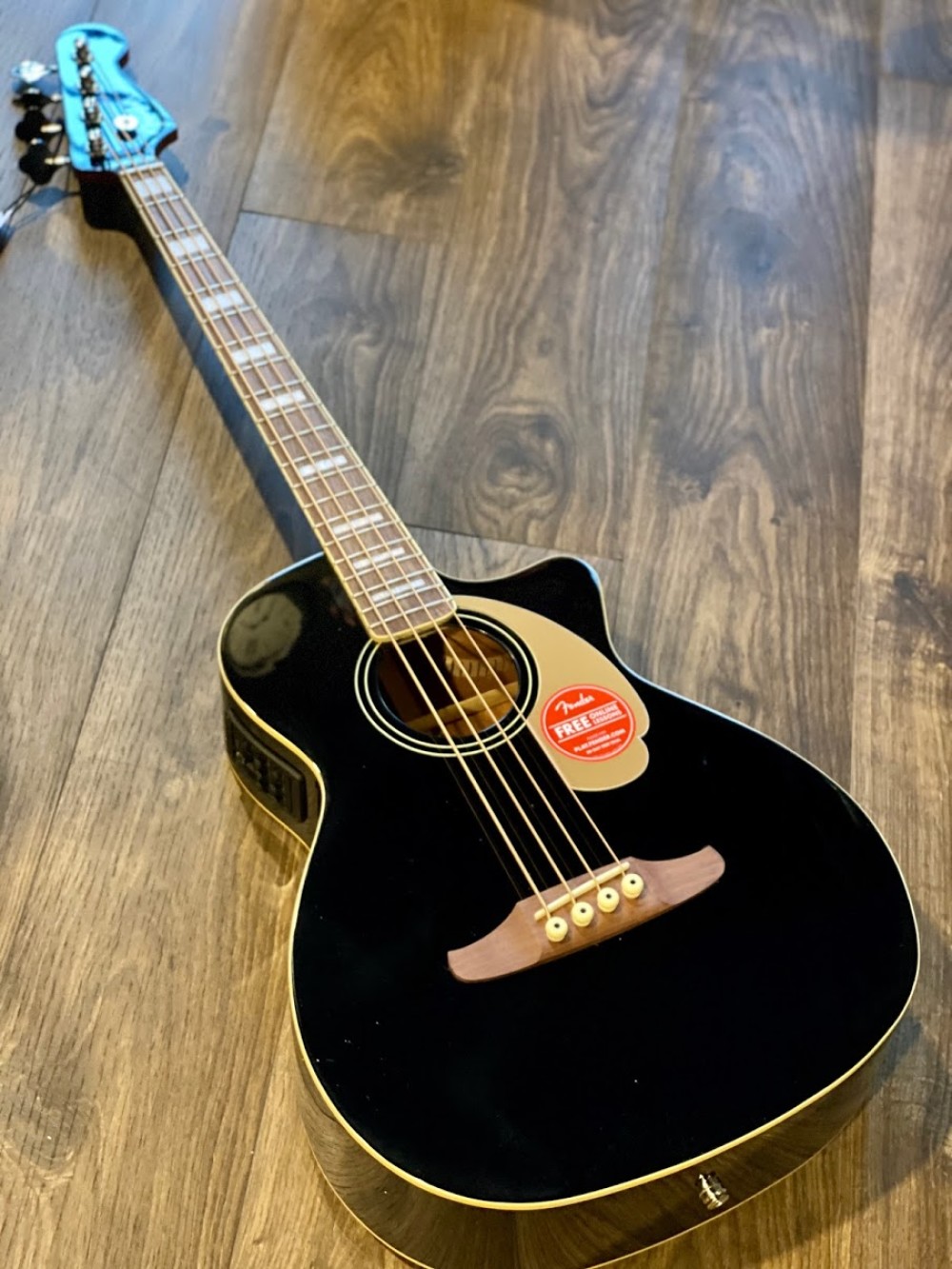 Fender Kingman Acoustic Bass Guitar with Bag in Jetty Black